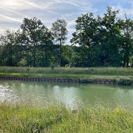 Gite Calme Au Bord De L'Ouche. Fleurey-sur-Ouche Exteriör bild